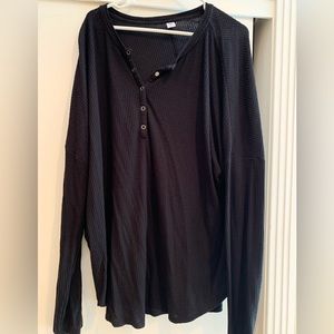 Old Navy Snap Button Waffle Top Black XXL